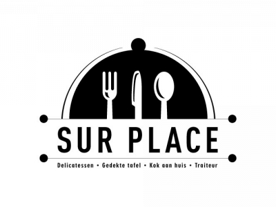logoontwerp voor een nieuwe traiteurzaak Sur Place